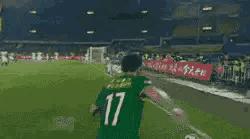 国足搞笑gif高清图,国足集锦爆笑