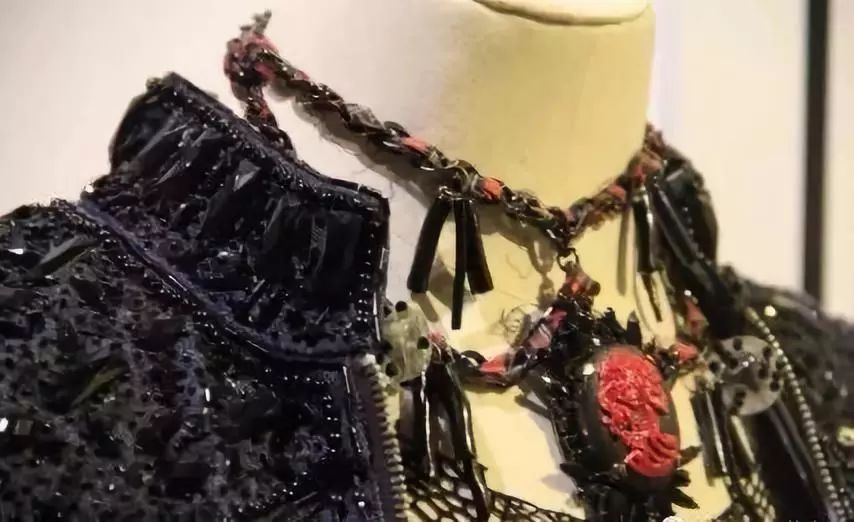 安娜苏在中国哪里有专柜,香水旗舰店安娜苏