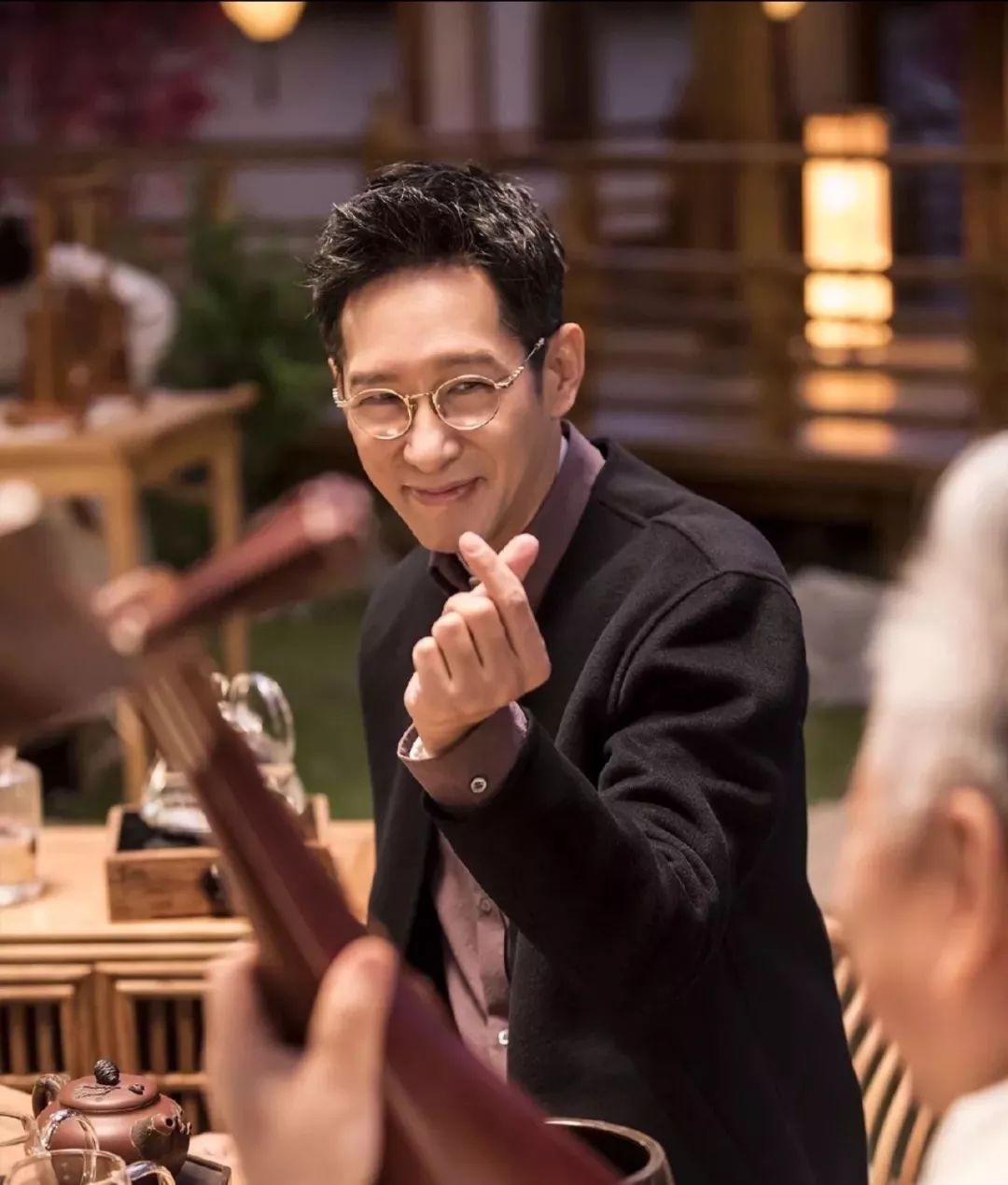 王劲松对娱乐圈的评价,王劲松为什么一年演戏那么多