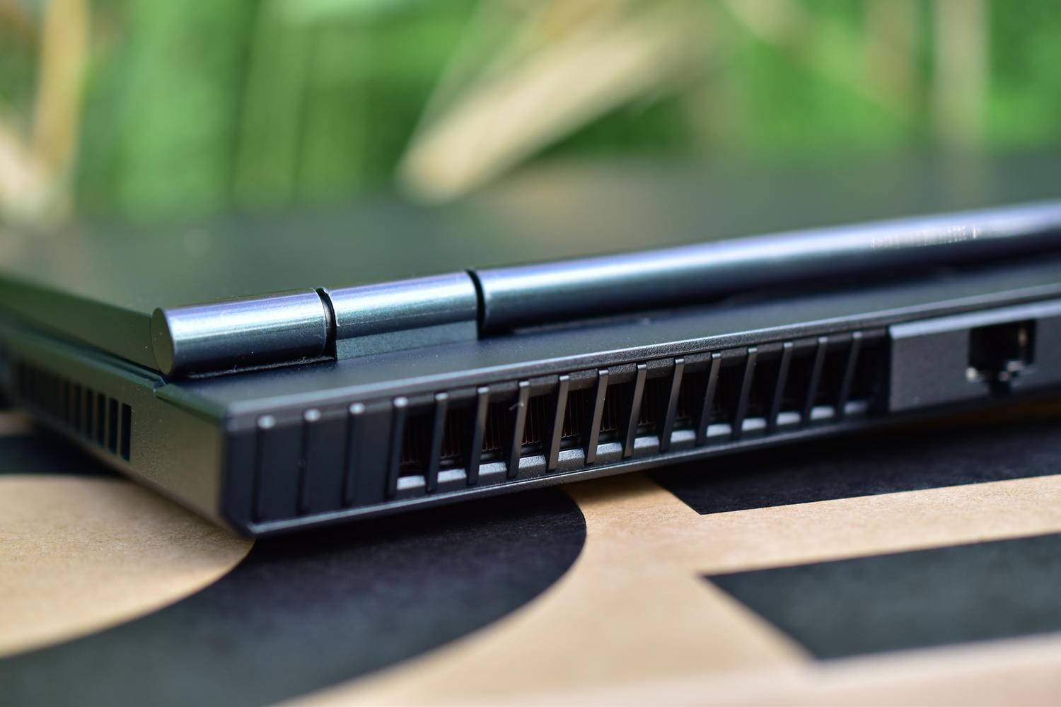 联想拯救者r70002020款能玩什么,联想拯救者r7000标准配置性能测试