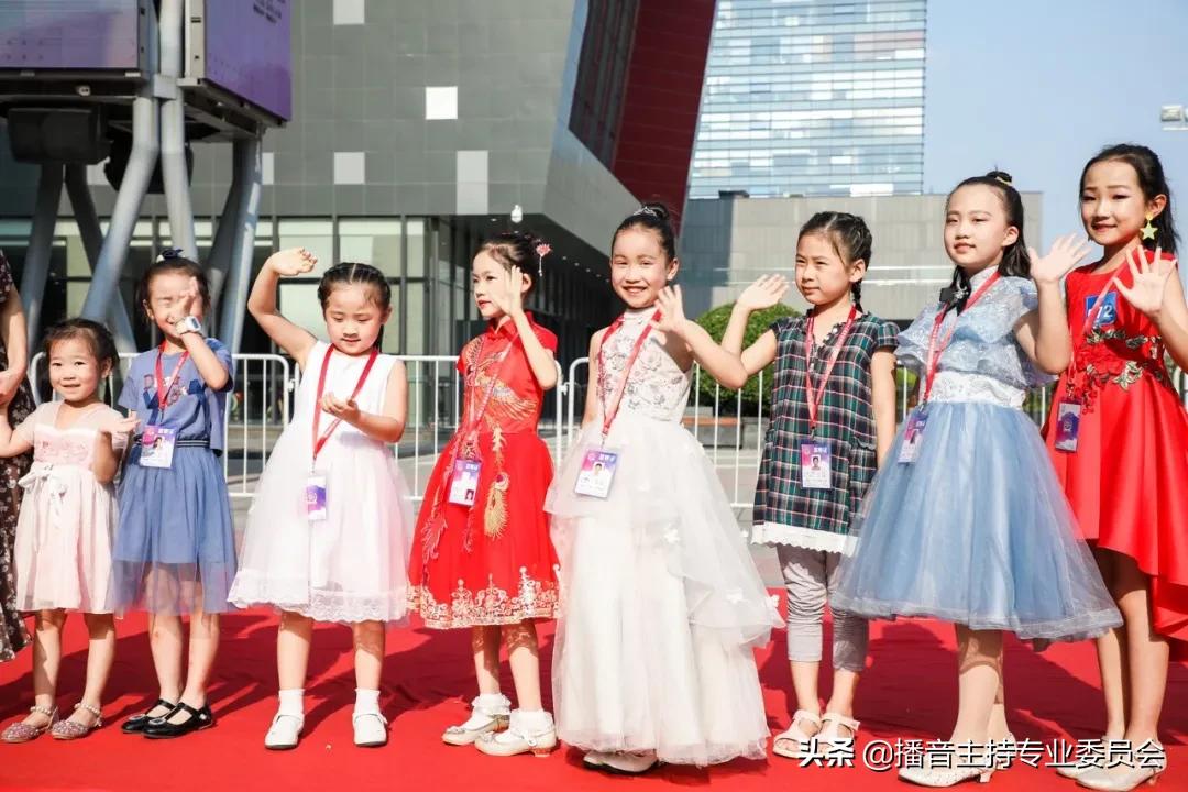 3-6岁儿童学习口才好处,演讲口才课程有哪些好处