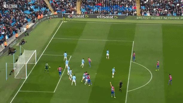 曼城水晶宫福登射门,27脚射门一球未进