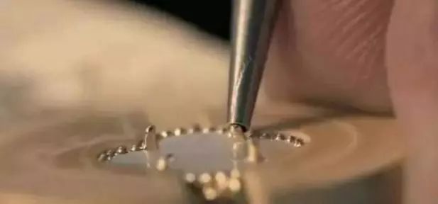 世界十大珠宝奢侈品排行榜,梵克雅宝有哪些经典珠宝