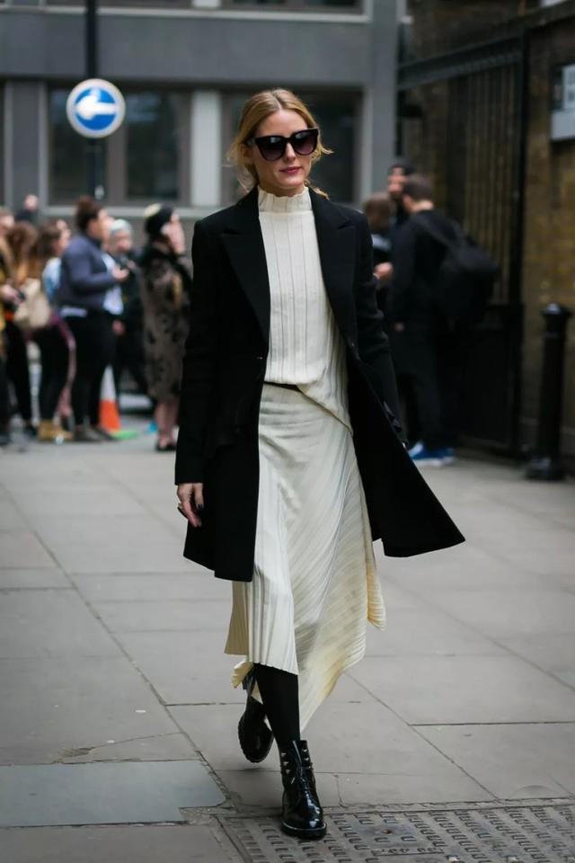 西装配裙子适合哪种发型,中长西装配什么裙子好看