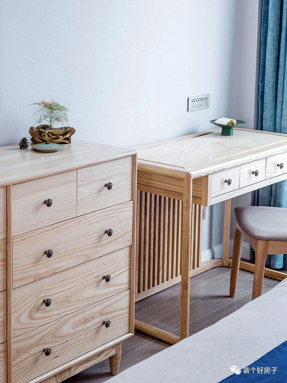 禅意新中式极简茶室风格,原木色书房客厅茶室一体化效果图