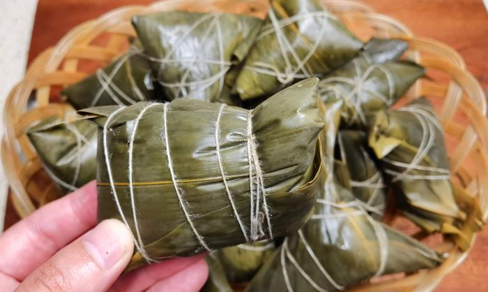 正确煮粽子粽子要煮多久,煮粽子的正确做法用冷水还是热水