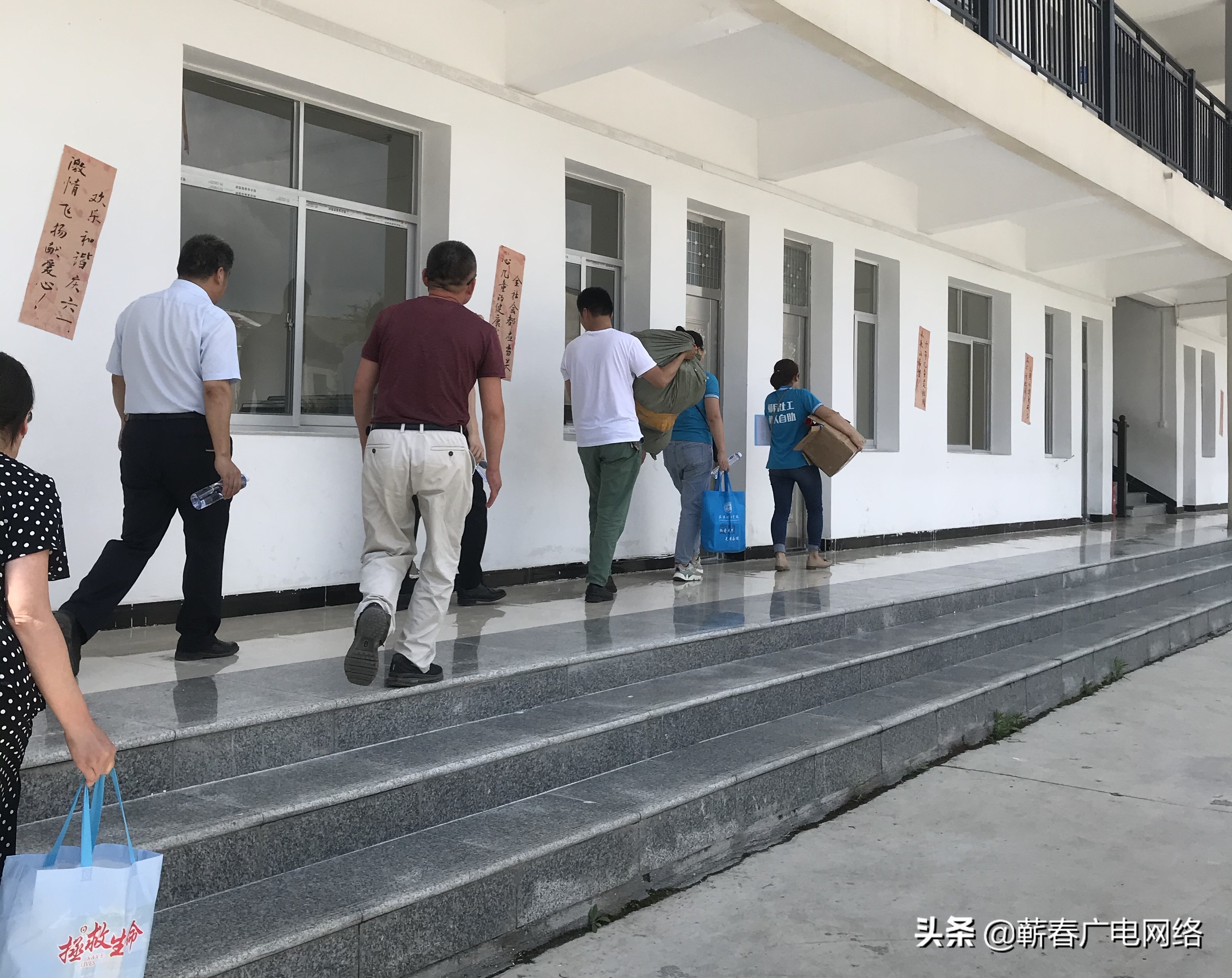 实验小学童心向党直播,大悟县实验小学童心向党活动