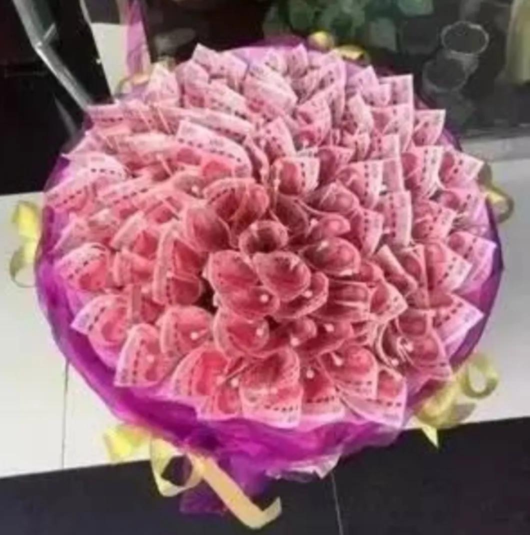 女人节日红包说明什么,女人经常发个红包好吗