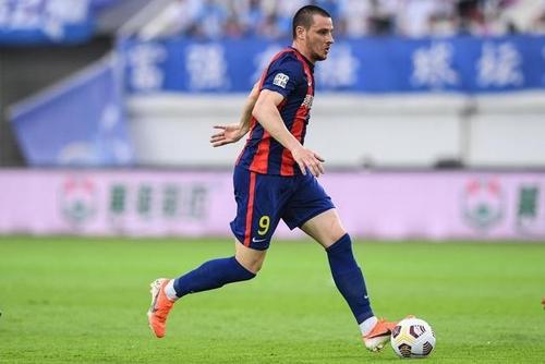 疑惑！“死守反击偷三分”战术三轮拿到四分，但球迷却并不满意