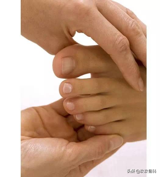 脚底是阳气的聚集的地方对吗,脚底穴位是人体第二心脏吗