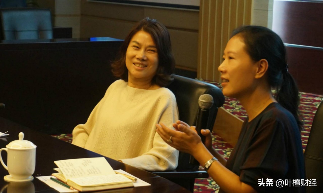 董明珠和叶檀是同学吗,董明珠和叶檀对话