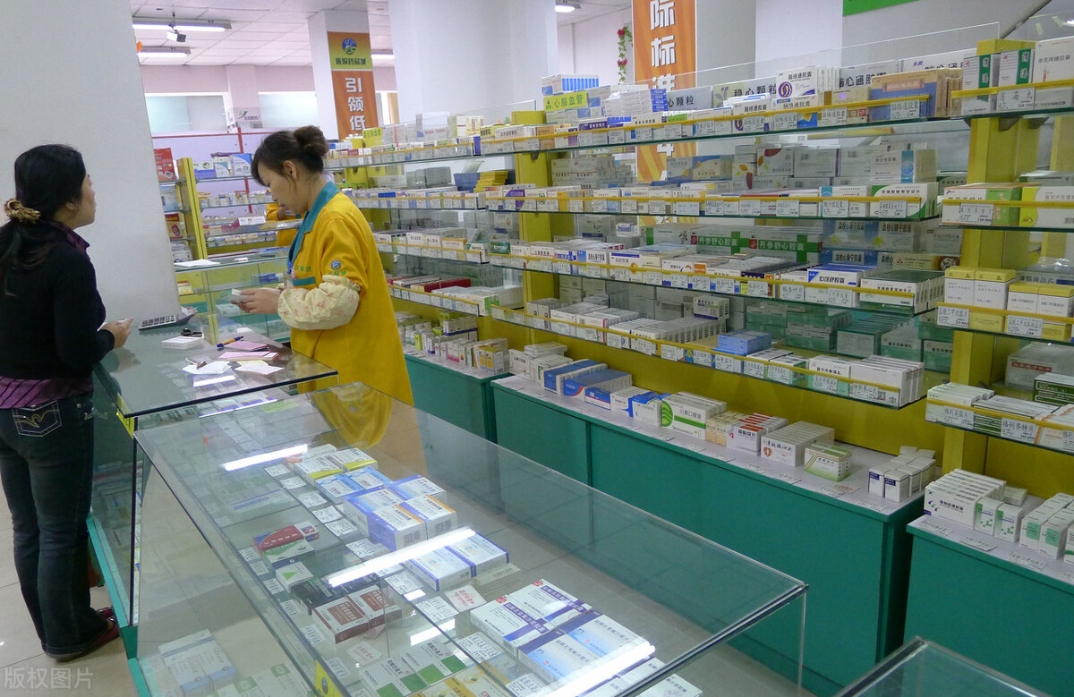 社保卡里没钱怎么还能付款,没钱了社保卡里的钱怎么提