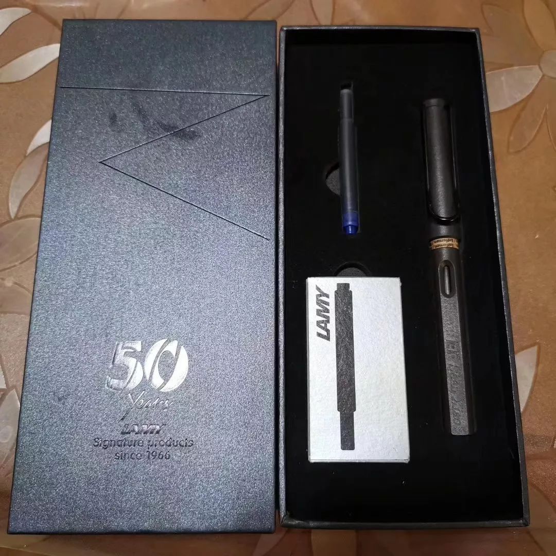 鑻卞瓪澶哄啝,鑻卞瓪娲诲姩鍥為【