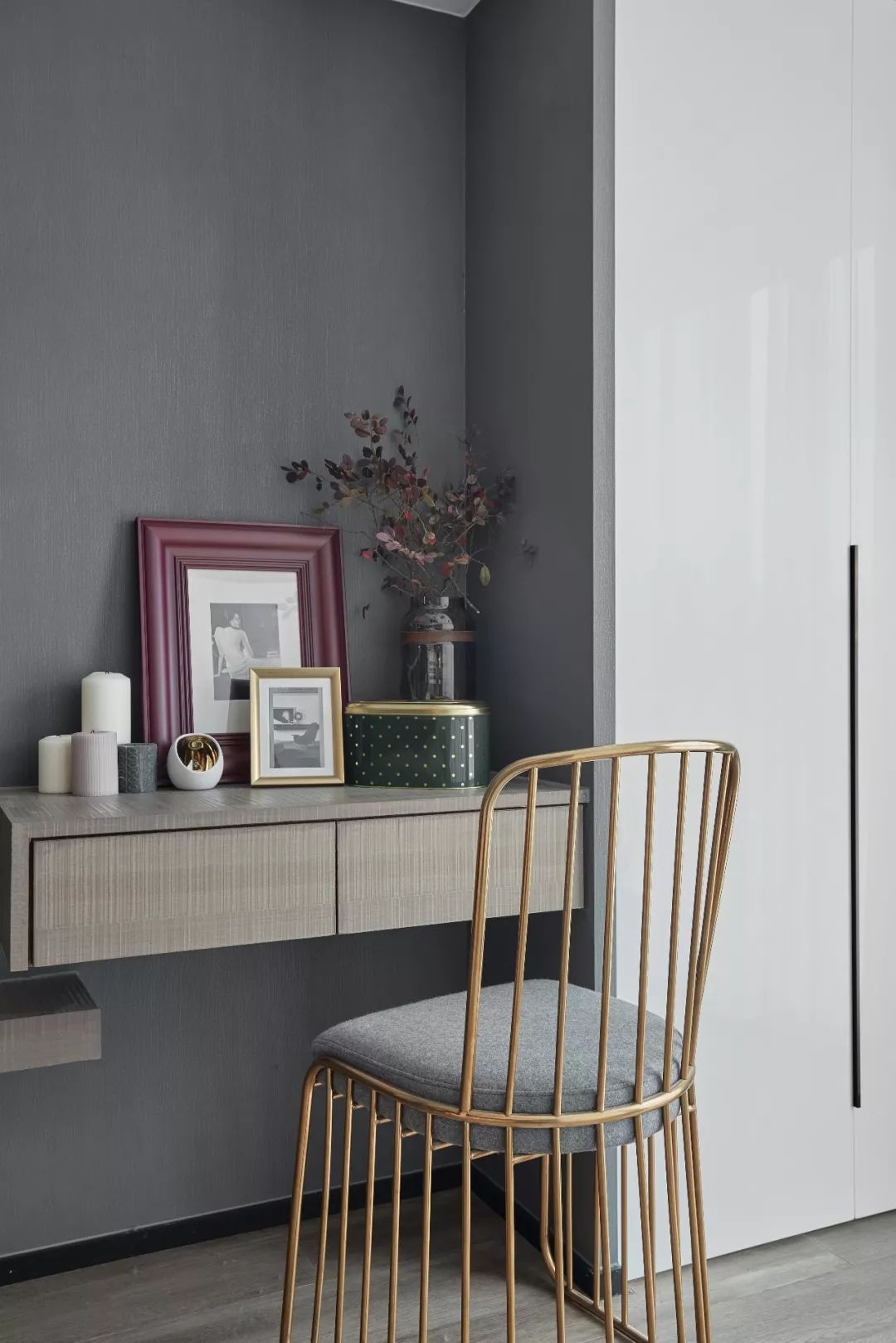 灰调极简风格的公寓,单身公寓高级灰墙面轻奢风格装修