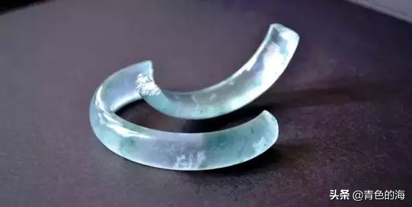 玉镯断了怎么修复,玉镯断了怎样修复如初