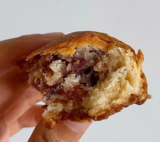 高价还断货的宇宙月饼、排长队买的医院月饼：中秋不宜