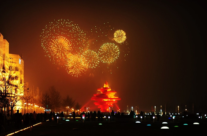 山东青岛旅游什么地方值得一去,青岛的商场哪个商场比较值得逛