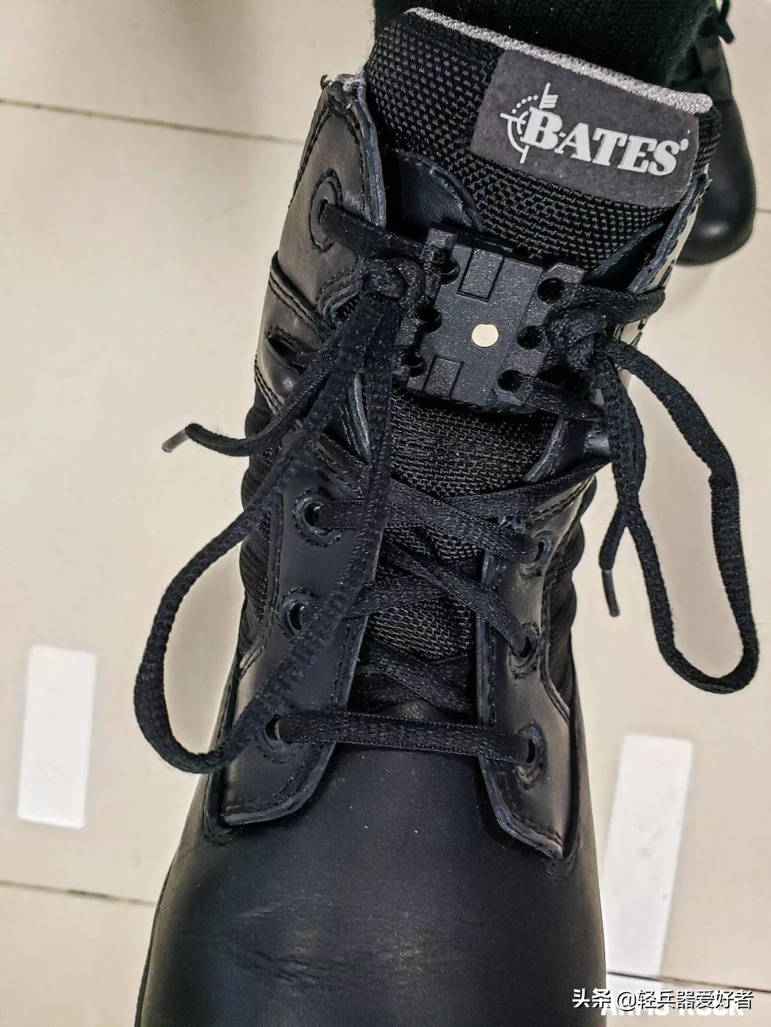 日常防水军靴,军靴下雨天可以穿吗