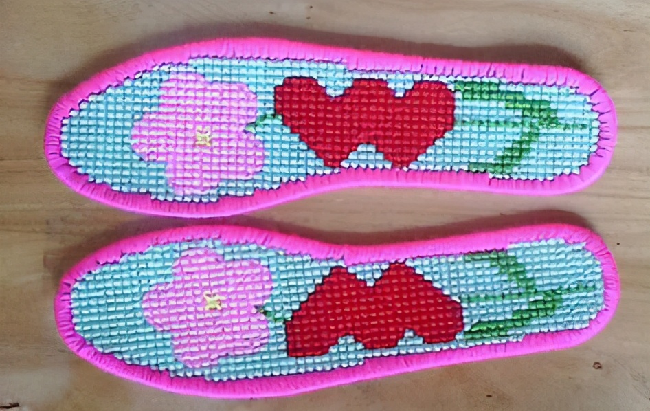 鞋怎么通风最快,鞋里边臭用什么办法解决