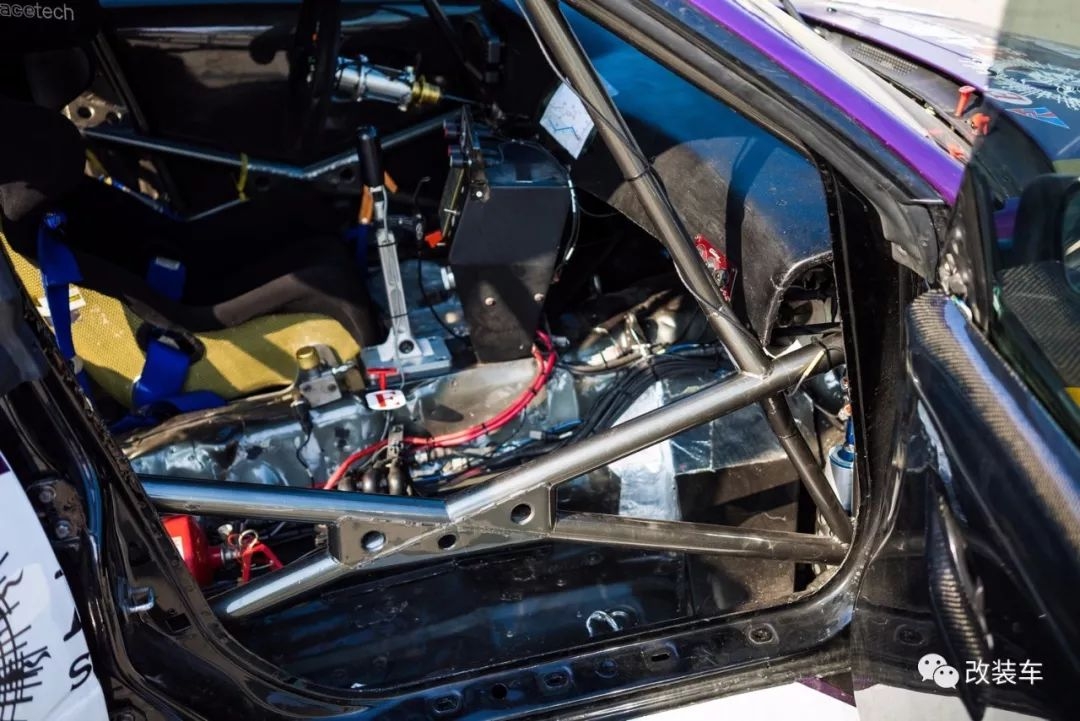 拳打法拉利脚踢迈凯伦evo,拳打法拉利脚踢迈凯伦的跑车