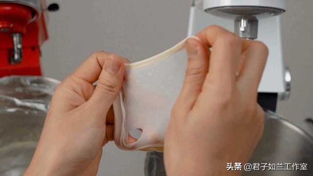 哪种高筋面粉做面包好,哪个牌子的高筋面粉做面包好吃