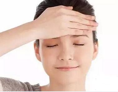 天生抬头纹严重怎么去除小妙招,如何去除抬头纹效果最好的方法