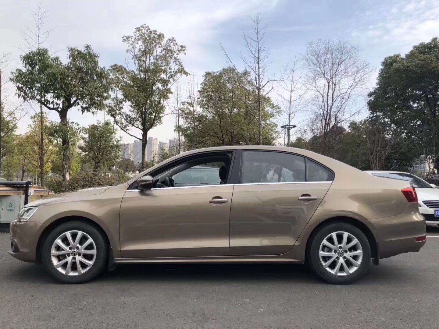 2013年速腾1.4t自动豪华怎么样,二手大众速腾这个车怎么样