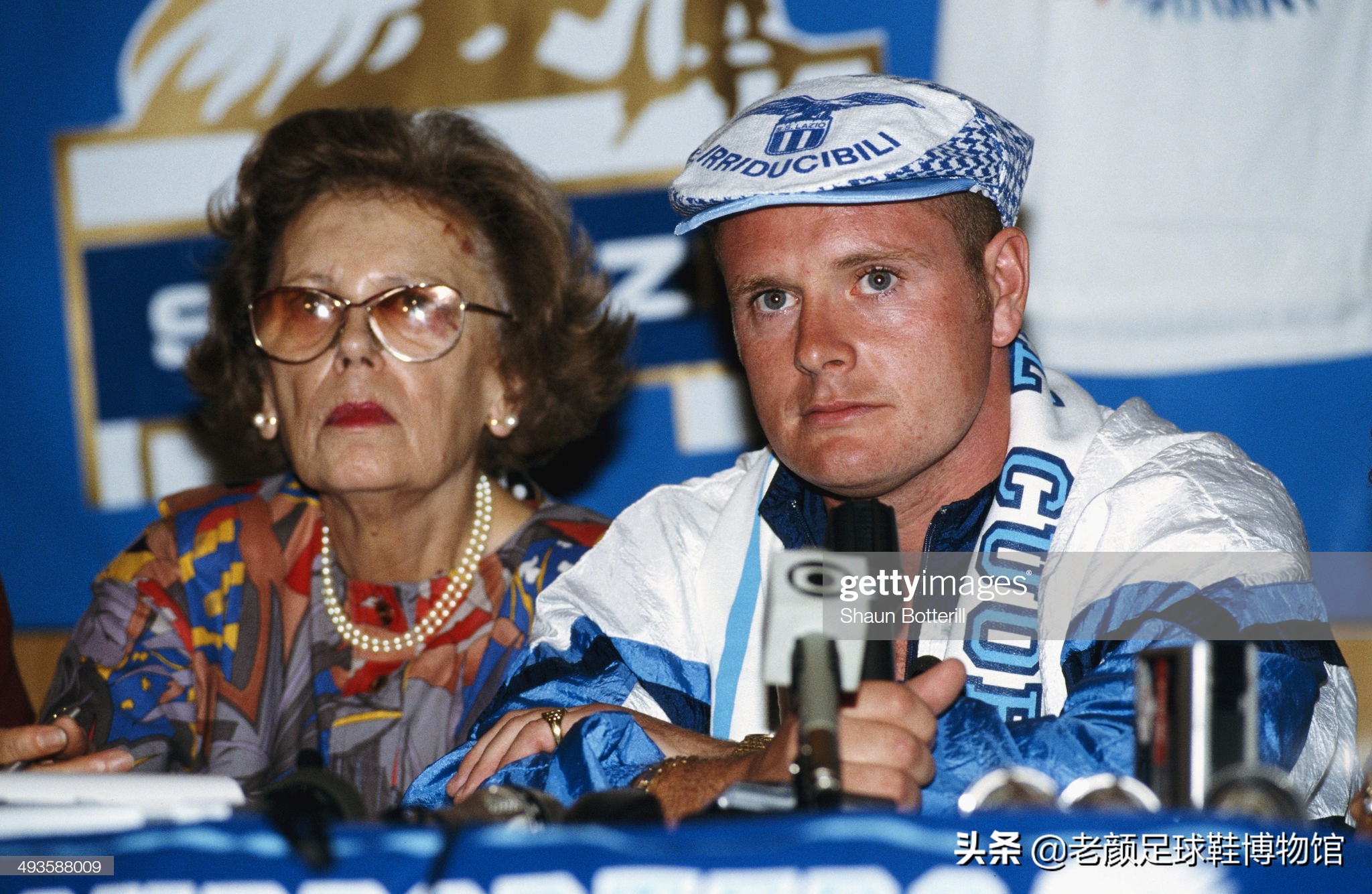 破产酒鬼的球鞋拍卖值6万，加图索的恩人名字成为香港路名