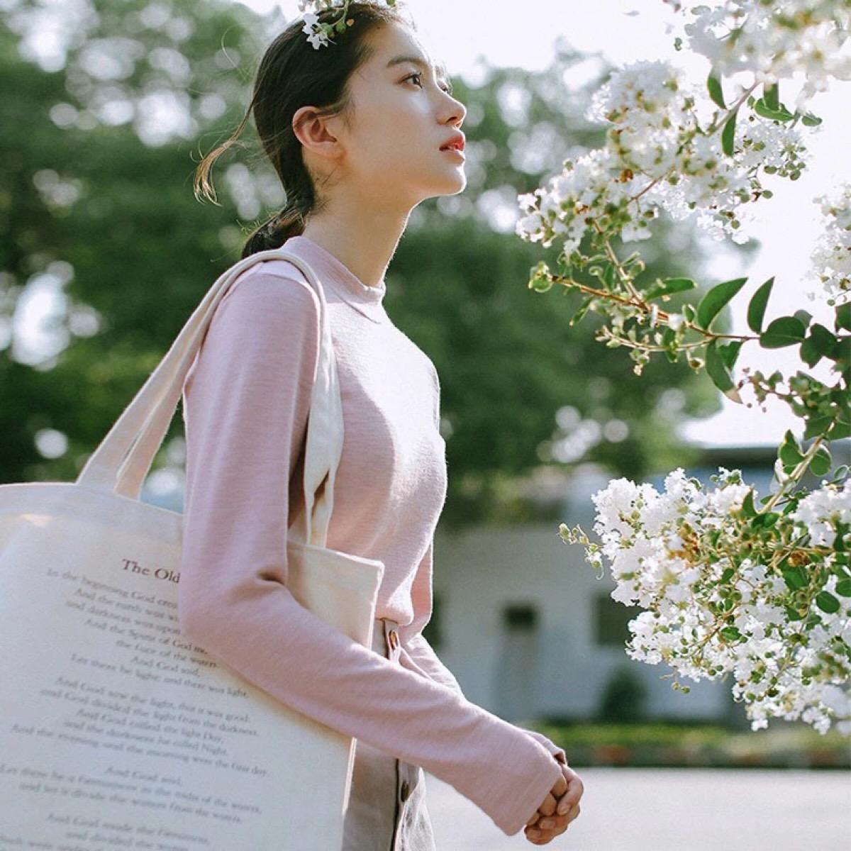 侧面好看和正面好看哪个好,女生侧面怎么才好看