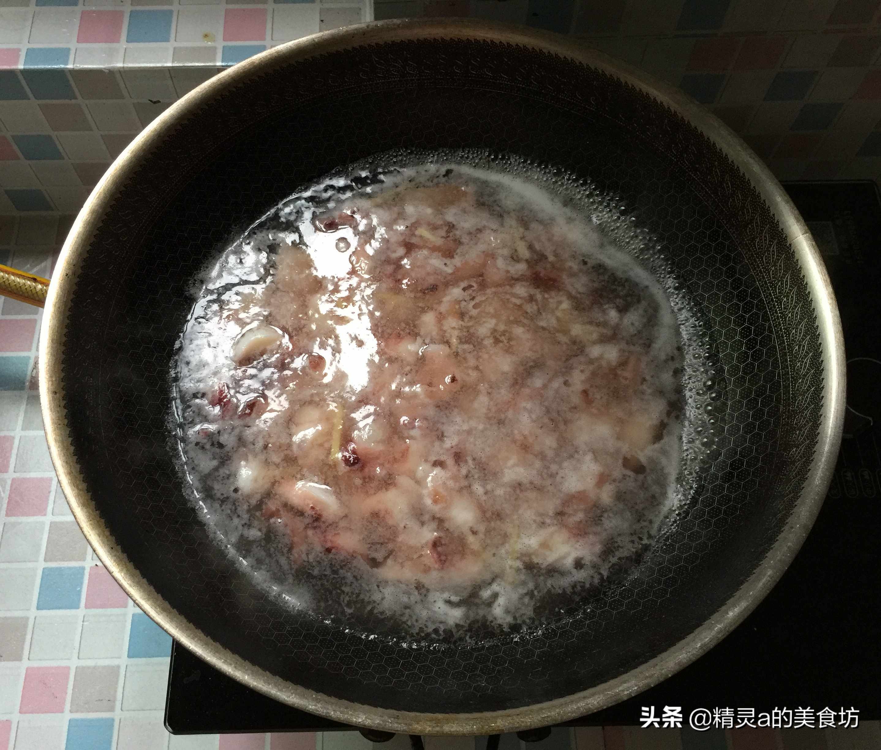 它的蛋白质是牛奶的6倍，隔三差五吃一餐，补钙抗衰老，错过可惜