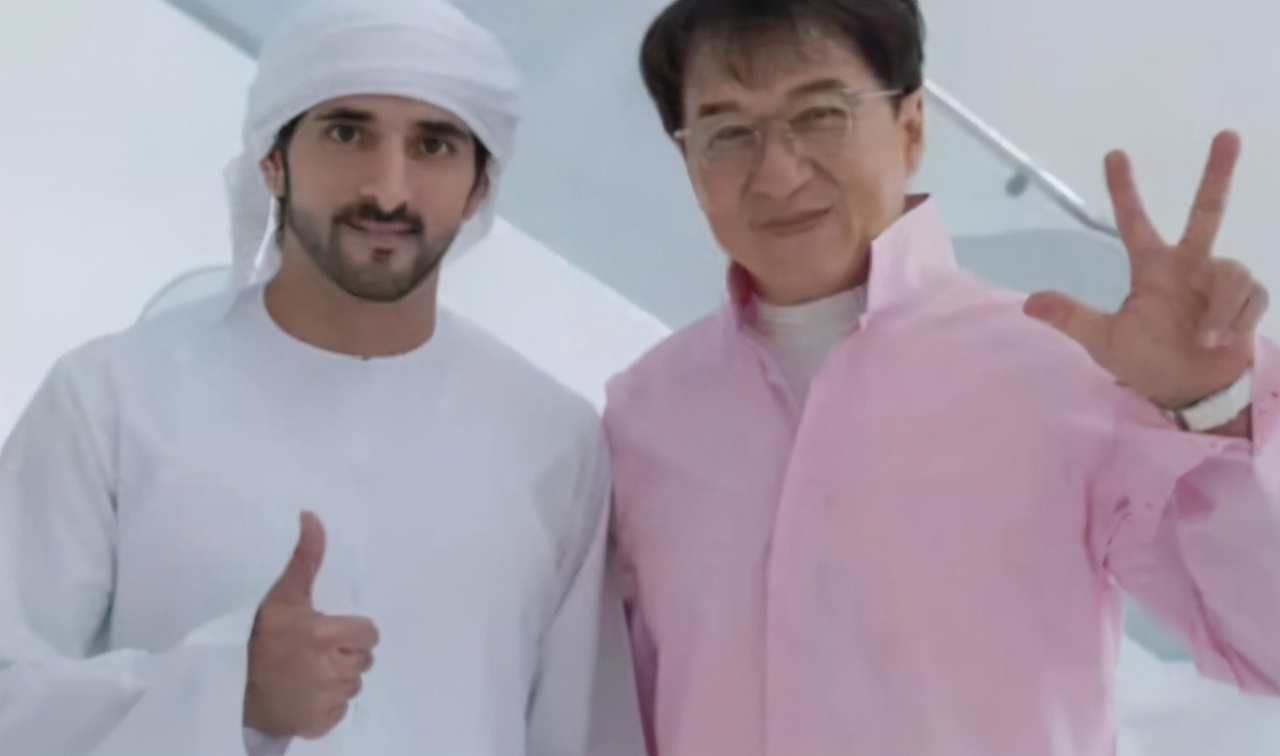 迪拜老铁？王子借成龙豪车，酋长用华为IdeaHub云道喜