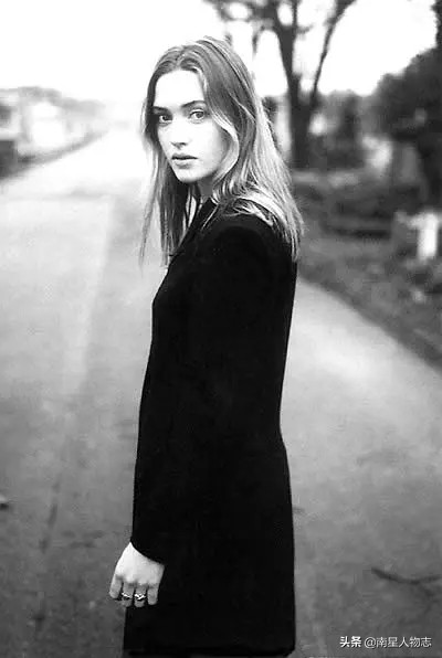 泰坦尼克号露丝的最近照片,泰坦尼克号露丝真人照片