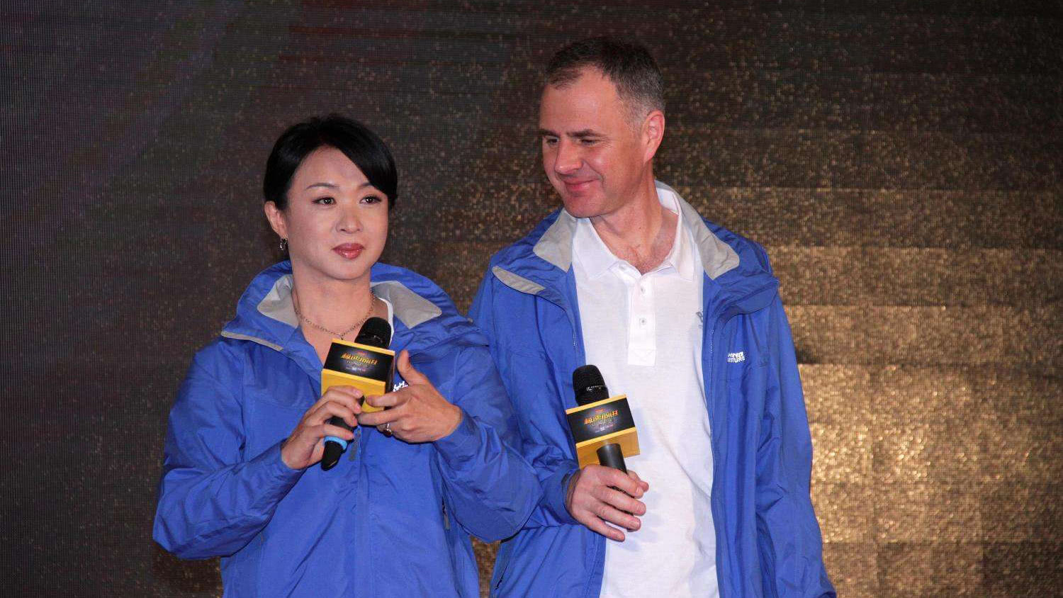 90年代的变性手术，金星不打麻醉，现场吓退摄影师