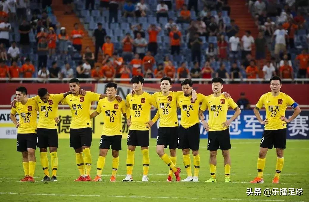 董路卡纳瓦罗归化,董路归化