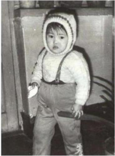 3次被“爱情”抛弃，因“全裸”出镜一举成名，如今成为单亲妈妈