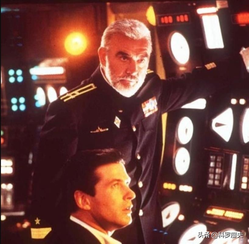 核潜艇费用高原因,潜艇通信长波台