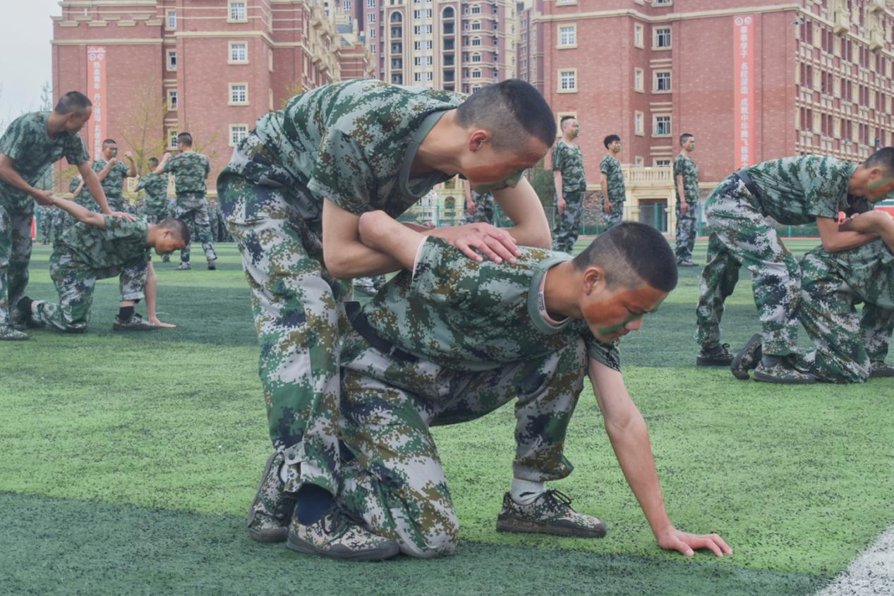 贵州大学科技学院2015级军训,贵州大学管理学院开学典礼