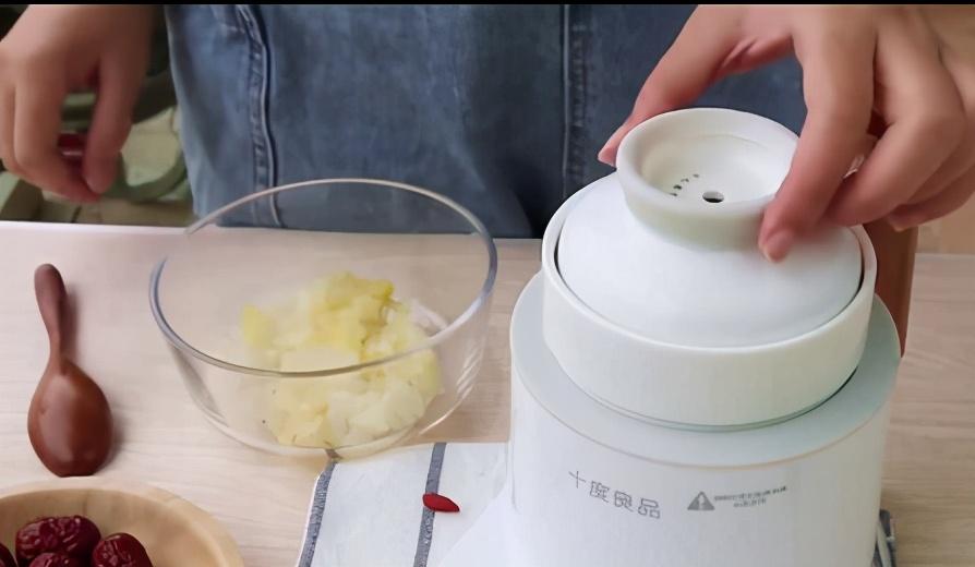 九阳养生壶好还是苏泊尔养生壶好,苏泊尔养生壶和九阳养生壶测评