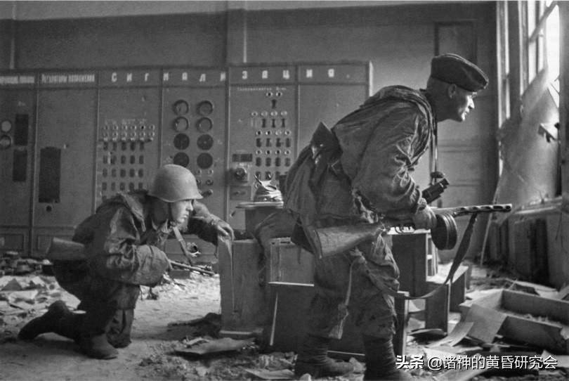 七月飞火-100张珍贵图片中的1942年沃罗涅日血战今与昔（下）