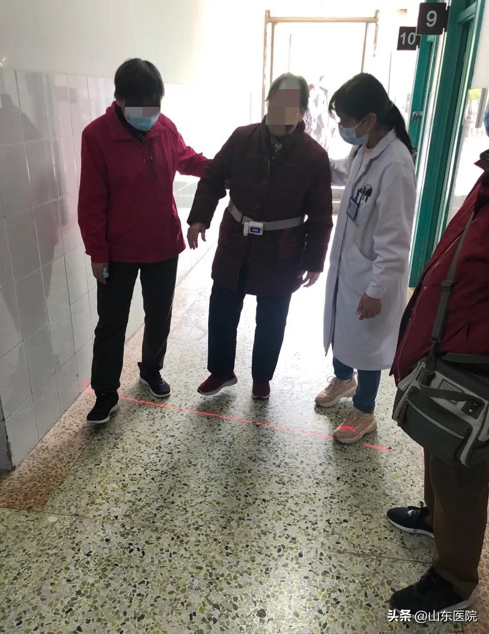 山东济南专治手抖的医院是哪家好,济南哪个医院治手抖最好