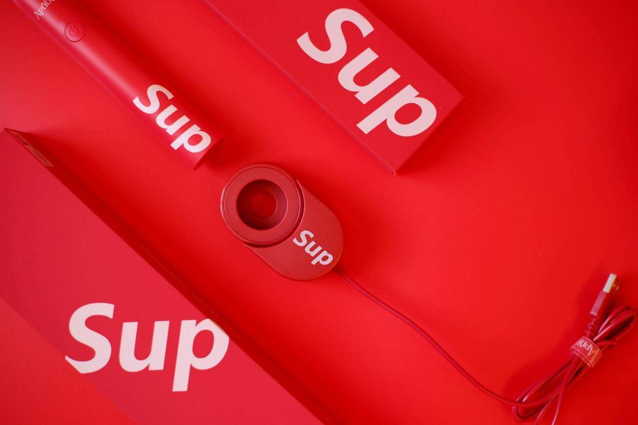 艾优super电动牙刷,艾优sup电动牙刷几个刷头