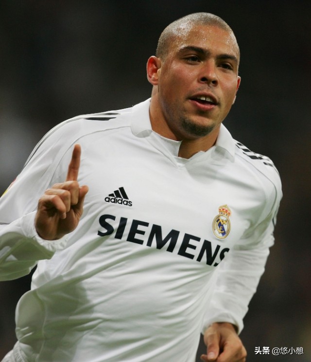 足球开局就是巅峰罗纳尔多,90年代足坛第一人罗纳尔多