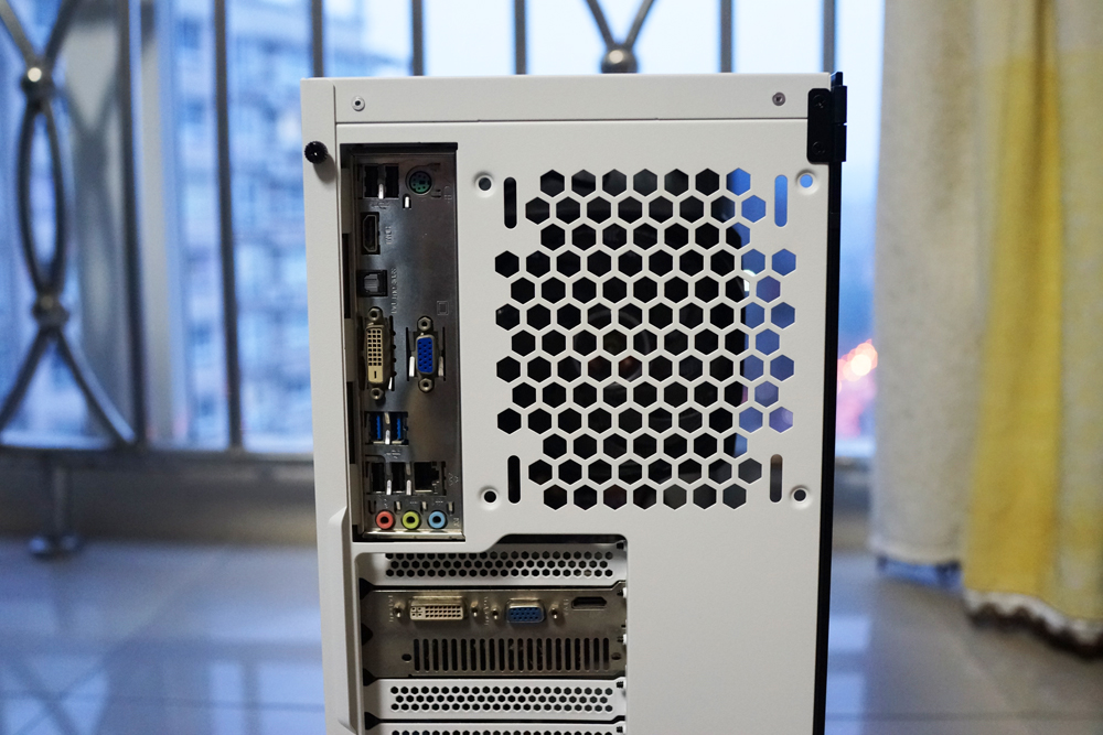 tt挑战者h3机箱,挑战者h3机箱图片