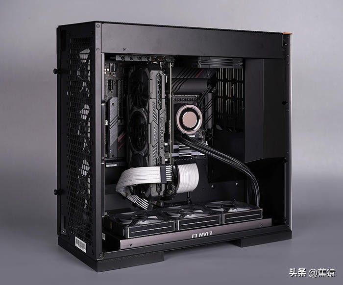 几何未来机箱m2,几何未来机箱4090