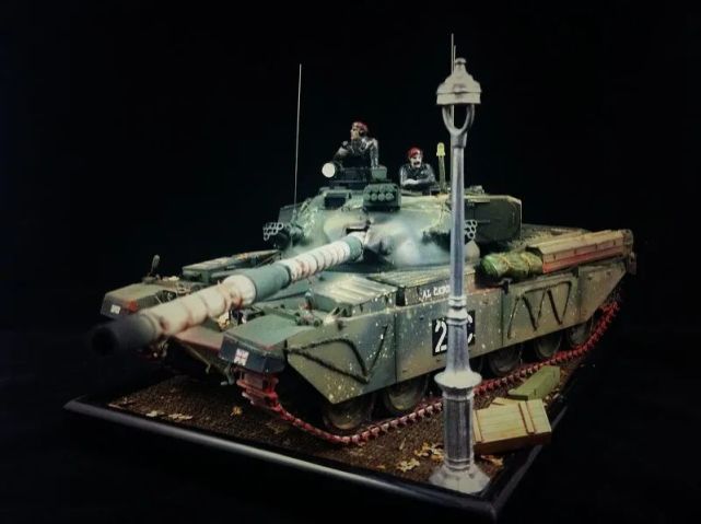 如何做一辆逼真的坦克模型？这些步骤必不可少，连餐巾纸都有奇效