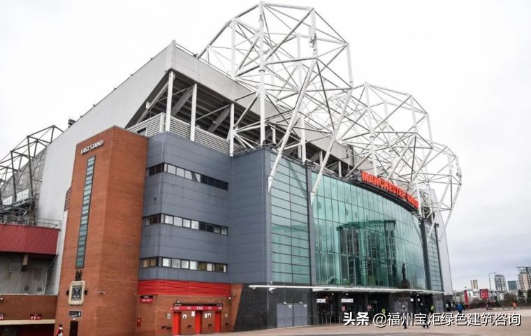 盘点世界著名足球场顶篷结构