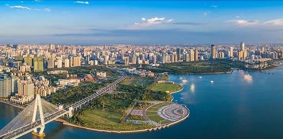 海南自贸港建设十八问,司马南谈建海南自贸港