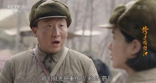 《跨过鸭绿江》受追捧，三大败笔不吐不快