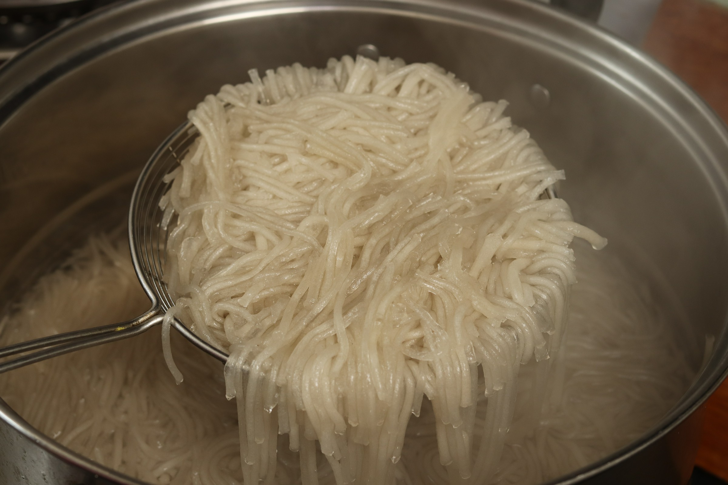 这几种菜晒干更好吃,焯水晒干后马齿菜蒸包子的做法