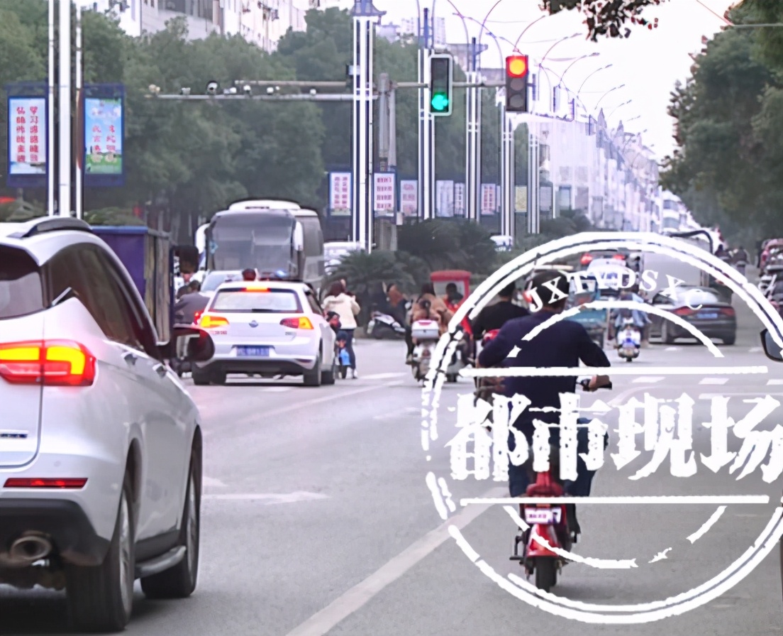 170元电动车gps定位器,买电动车商家贴了个定位器